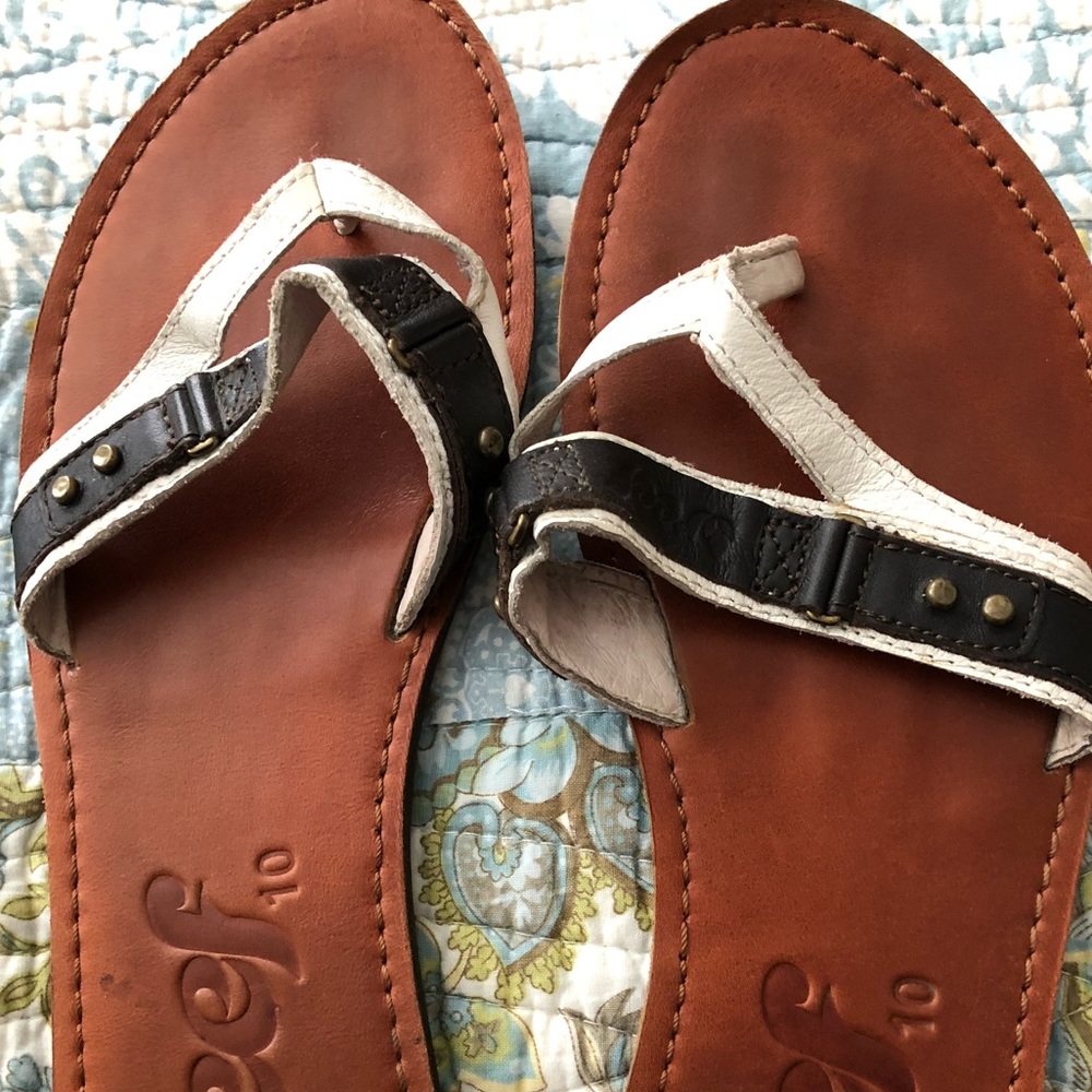 Reef sandals